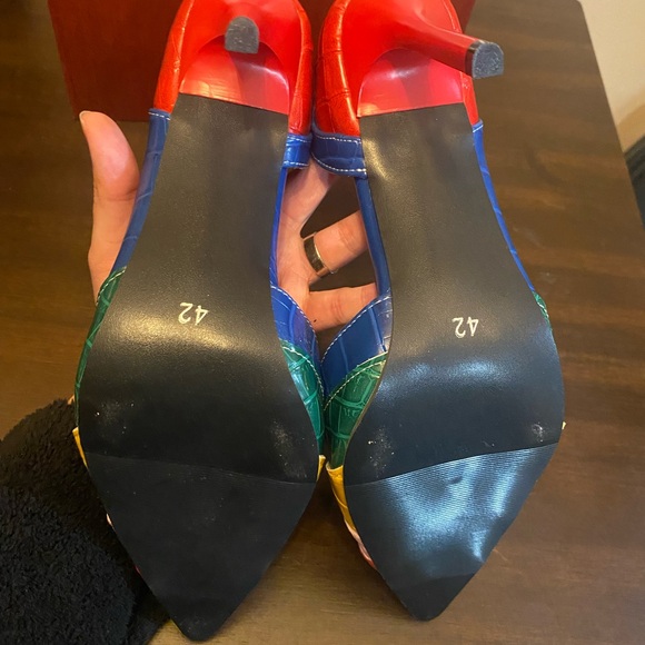 Super fun colourful heels - Picture 6 of 6